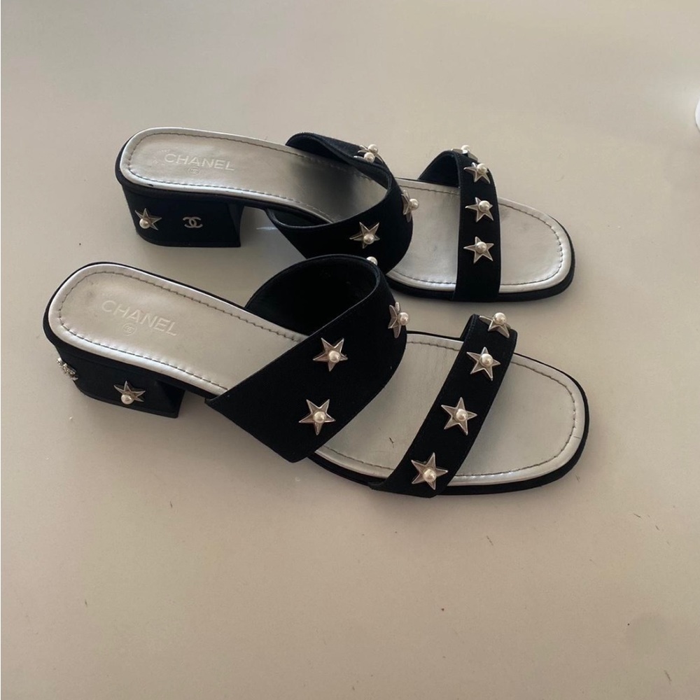 AUTHENTIC CHANEL HEELS